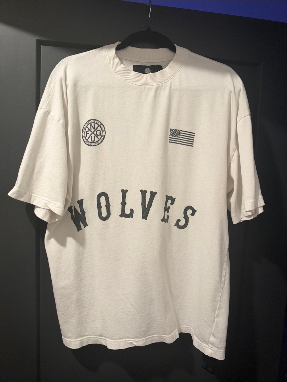 Darc Sport Oversized Wolves Graphic Short-Sleeve T-Shirt - White